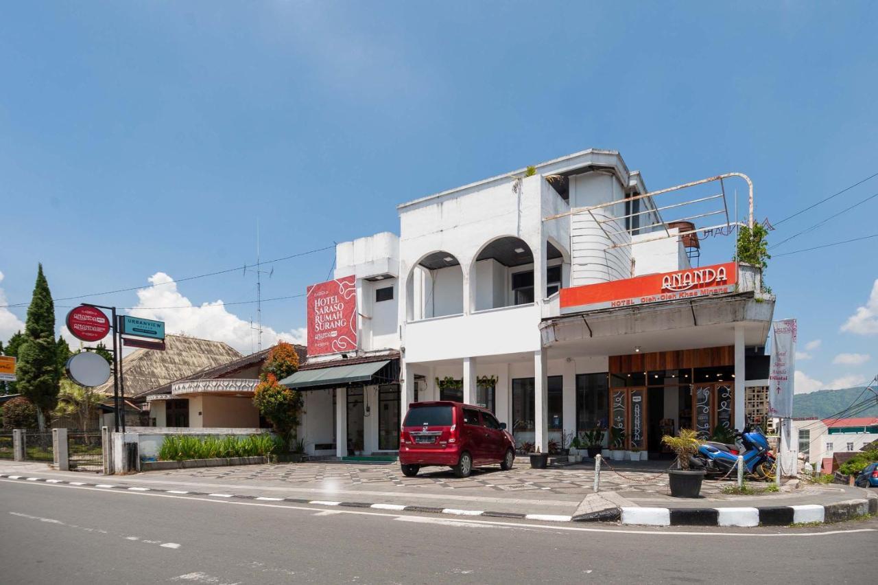 Urbanview Hotel Ananda Syariah By Reddoorz ブキティンギ エクステリア 写真